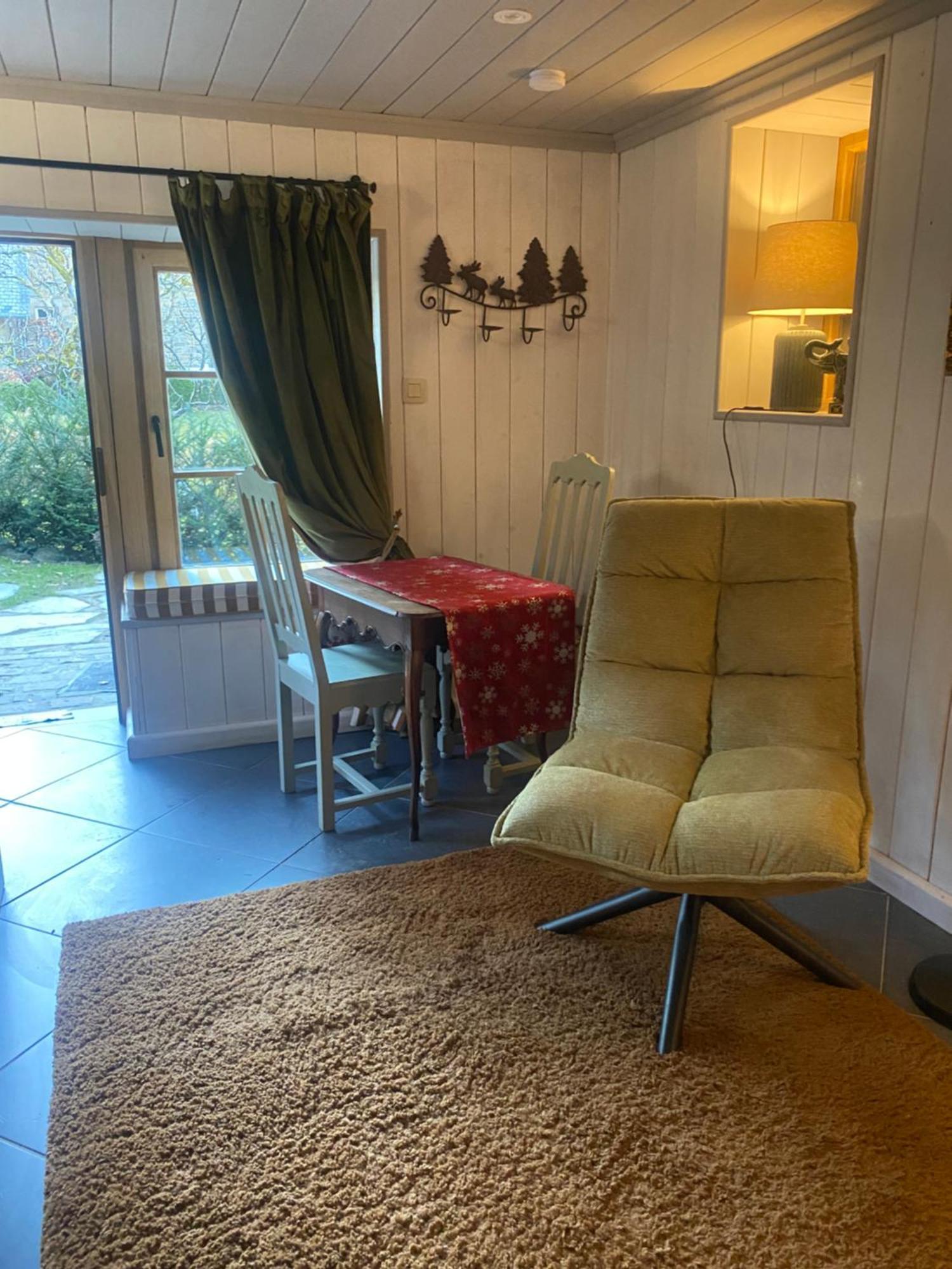 La Maisonnette Des Hetres Rouges 斯帕 外观 照片